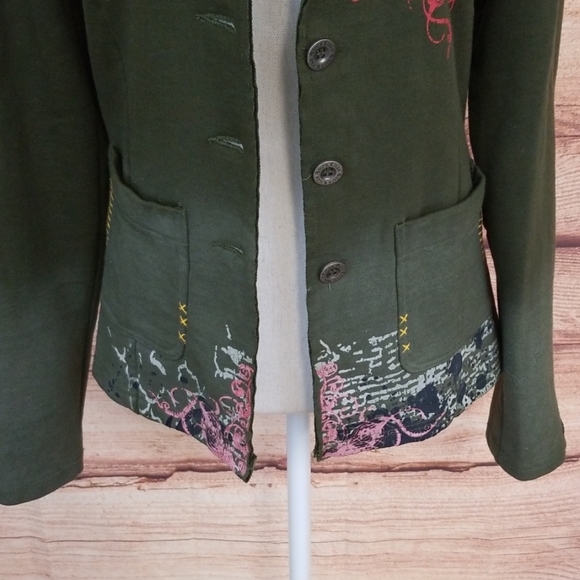 Green Art-detailed Jacket - Picture 4 of 10